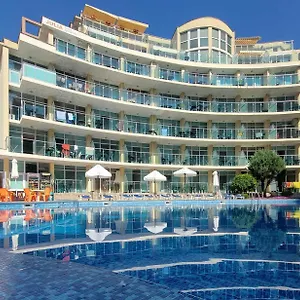3* Apartmanhotel Julia Family