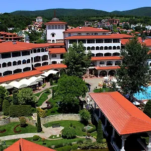 Курортный комплекс Helena Park