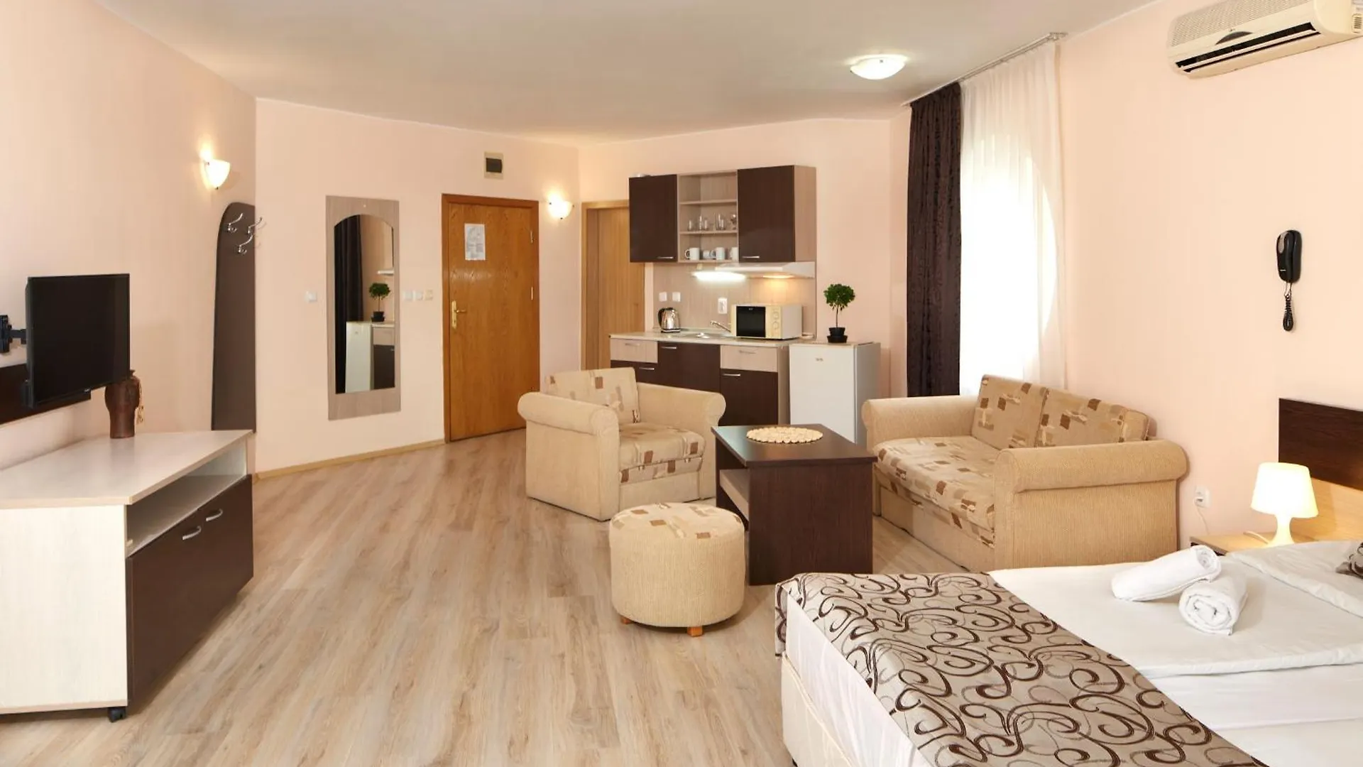 Apartmanhotel Apart Hotel Vechna R Napospart