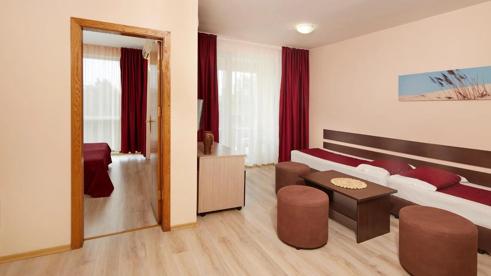 Apartmanhotel Apart Hotel Vechna R Napospart